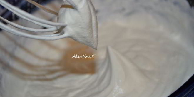 Рецепт мороженое рикотта на меду