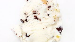 Рецепт Мороженое с рикоттой, фисташками, шоколадом и засахаренной цедрой