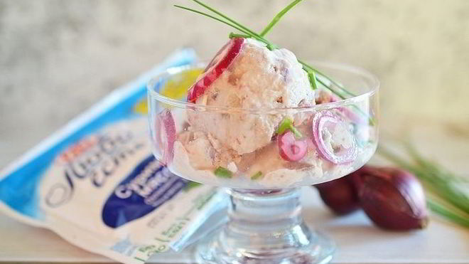 Рецепт Селедочное мороженое с крабовой крошкой