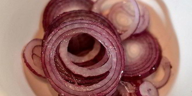 Рецепт селедочное мороженое с крабовой крошкой