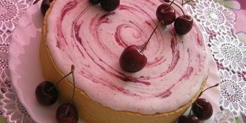 Как приготовить торт-мороженое с черешней