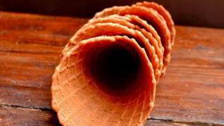 Рецепт Вафельные стаканчики для мороженого