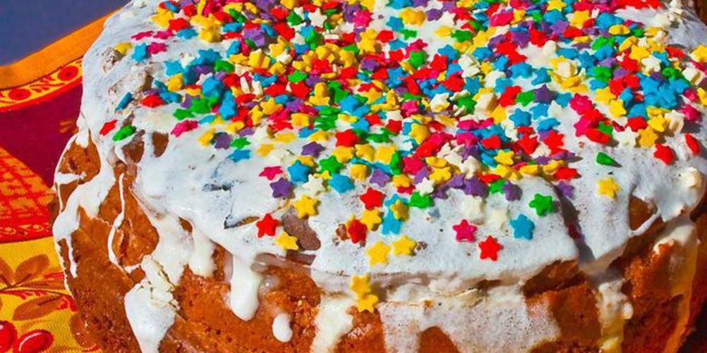 Как приготовить кулич с изюмом и цукатами