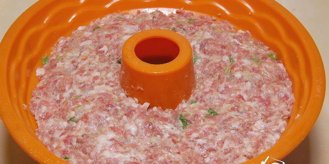 Рецепт пасхальное кольцо с яйцами