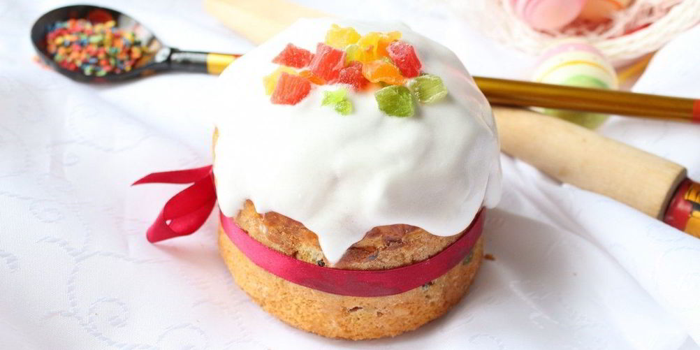 Как приготовить пасхальный кулич с изюмом и цукатами
