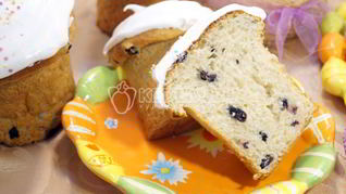 Рецепт Пасхальный кулич с изюмом
