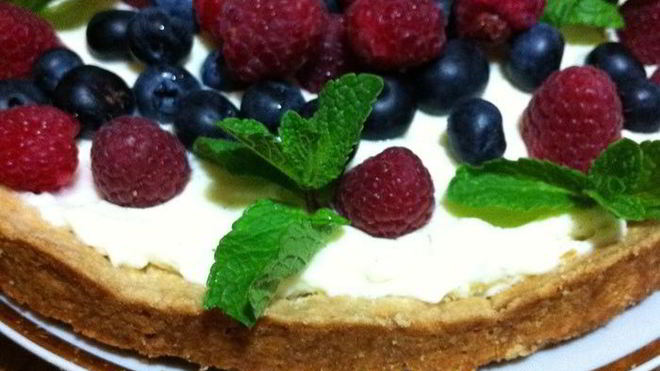 Рецепт Рождественский десерт Ягодная мистерия