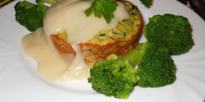 Рецепт рыбный пудинг со шпинатом под соусом