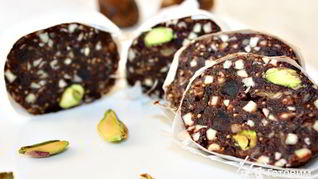 Рецепт Сладкая колбаса из сушеного инжира