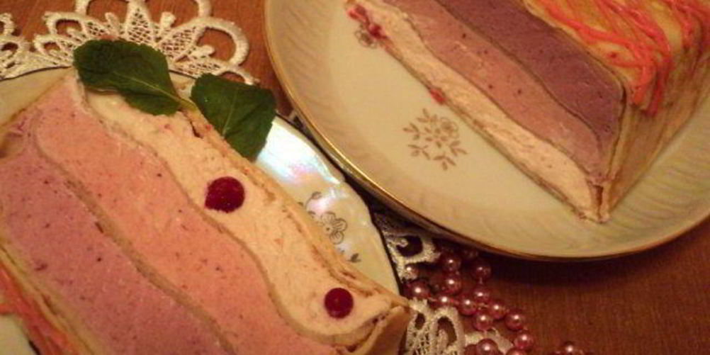 Как приготовить блинный террин с ягодно-сливочным суфле