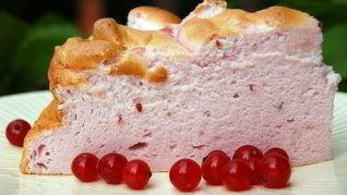 Рецепт Торт-суфле с ягодами Розовое облако