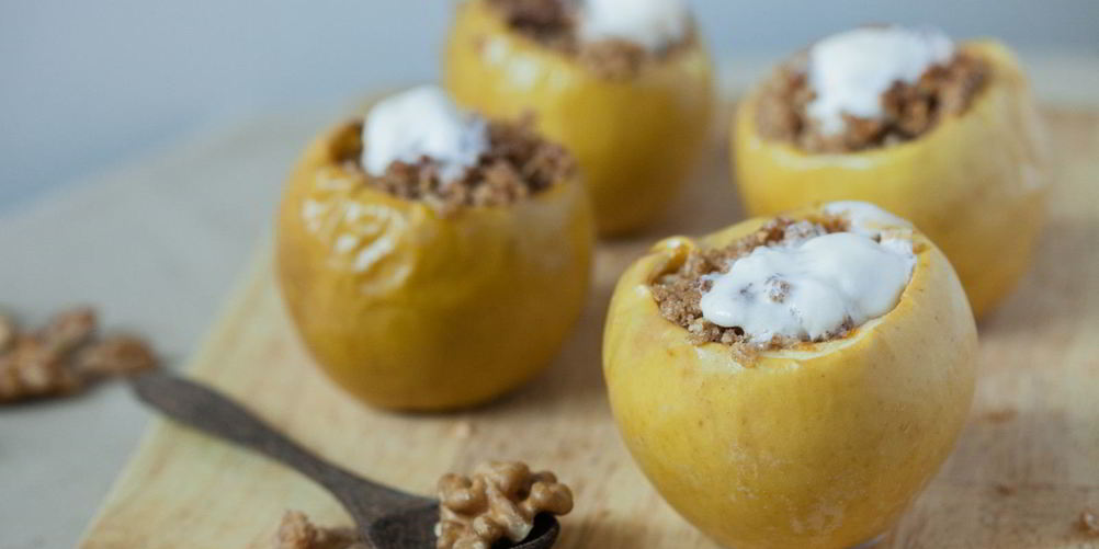 Как приготовить яблоки, фаршированные овсянкой