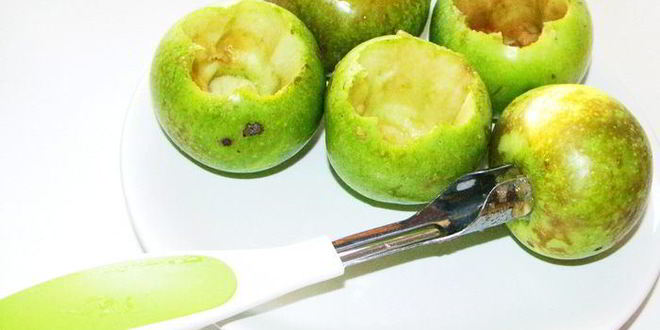 Рецепт яблоки запеченые с творогом и вишней