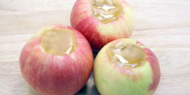 Рецепт запеченные яблоки с медом и кедровыми орехами