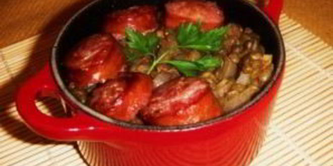 Рецепт чечевица с колбасой