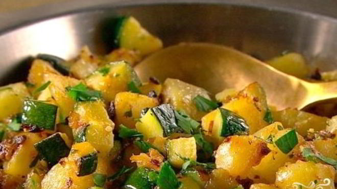 Рецепт Картофель с кабачками в мультиварке