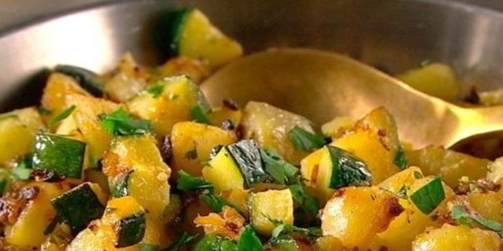 Как приготовить картофель с кабачками в мультиварке