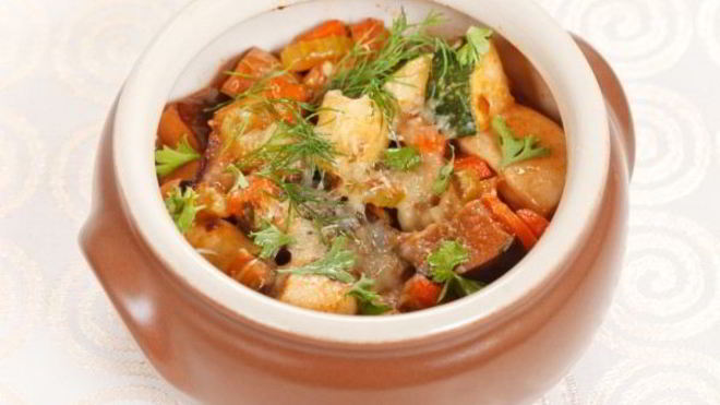 Рецепт Картофель с овощами в горшочке