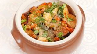 Рецепт Картофель с овощами в горшочке