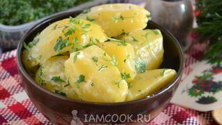 Рецепт Картофель в сметанном соусе с кресс-салатом