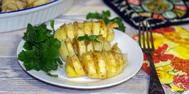 Рецепт картошка гармошка с салом в духовке