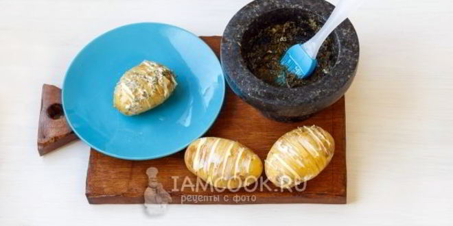 Рецепт картошка-гармошка с сыром в духовке