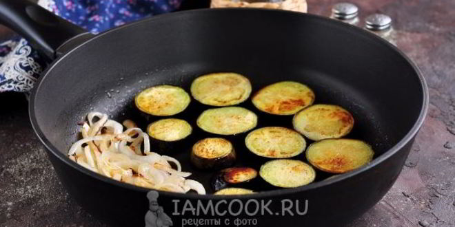 Рецепт картошка с баклажанами и помидорами в духовке