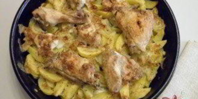 Рецепт картошка с курицей в духовке под соусом