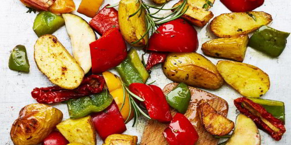 Как приготовить картошка с перцем в духовке