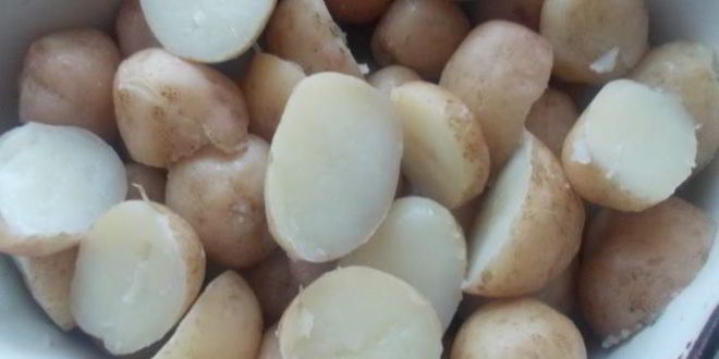 Рецепт молодой картофель с лимонно-зеленым маслом