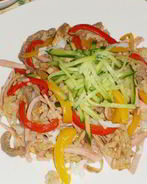 Нику тяхан — жареный рис с говядиной