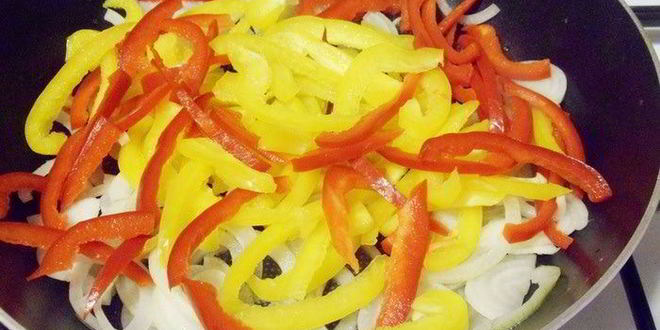 Рецепт нику тяхан — жареный рис с говядиной