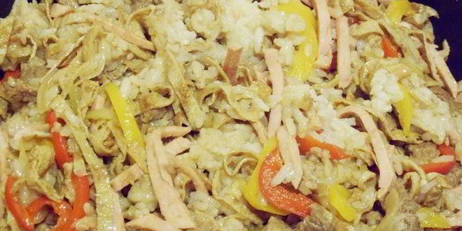 Рецепт нику тяхан — жареный рис с говядиной