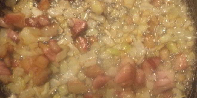 Рецепт рис с фасолью и беконом