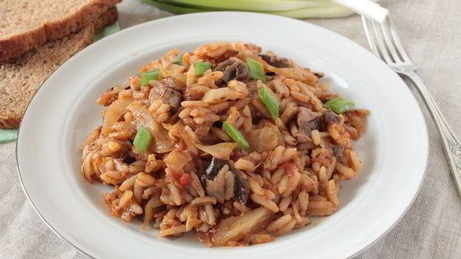 Рецепт Рис с капустой и сушеными грибами
