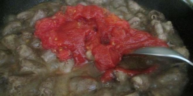 Рецепт рис с куриными сердечками и фасолью