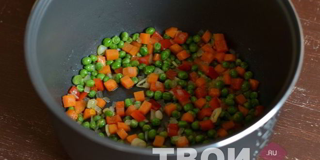 Рецепт рис с овощами в мультиварке