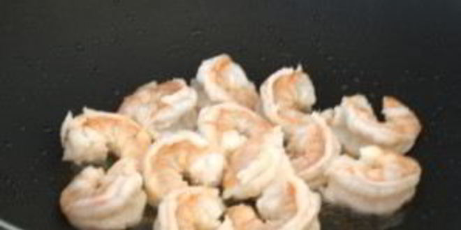 Рецепт рис с жареными креветками по-китайски