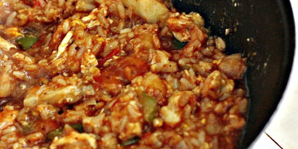 Как приготовить сладкий рис с овощами, яйцом и ананасом