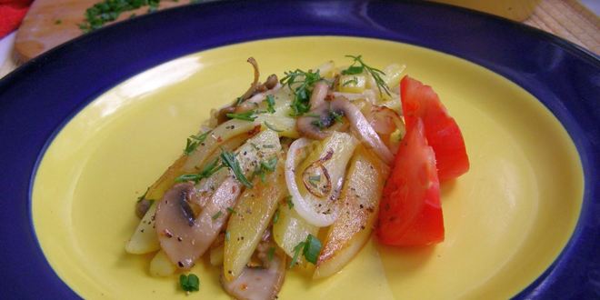 Рецепт жареная картошка с шампиньонами и луком