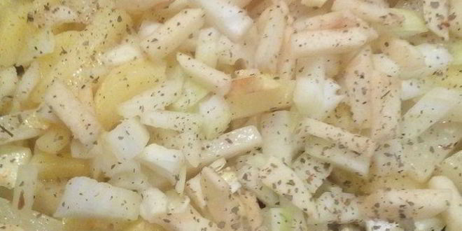 Рецепт жареная картошка с яблоками