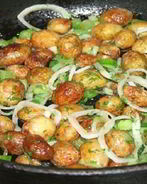 Жареный молодой картофель