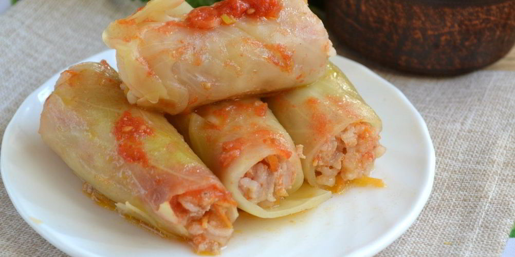 Как приготовить голубцы, фаршированные мясом и рисом
