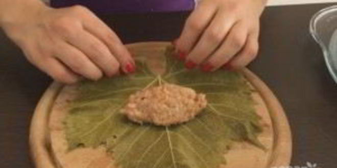 Рецепт голубцы в виноградных листьях