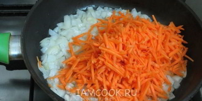 Рецепт ленивые голубцы в сметанном соусе в духовке