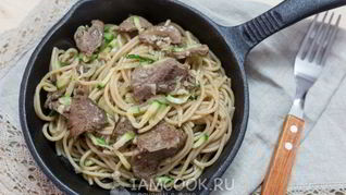 Рецепт Гречневая лапша с говядиной и овощами