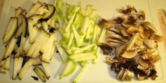 Рецепт гречневая лапша с овощами и креветками