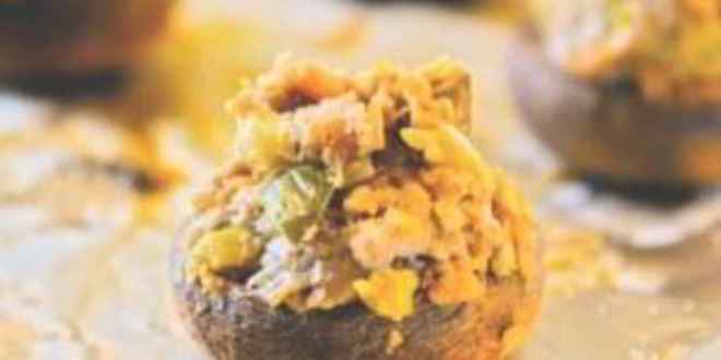 Рецепт фаршированные грибы с оливками и орехами