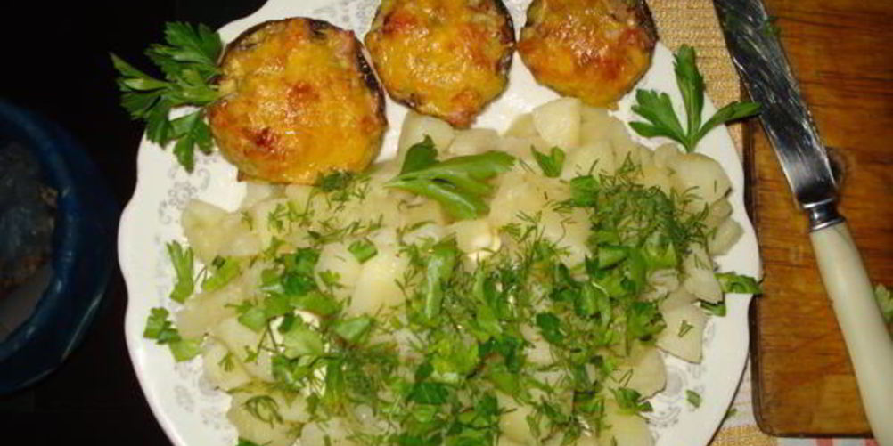 Рецепт белые грибы в сметане с картофелем