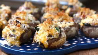 Рецепт Фаршированные шампиньоны с пепперони